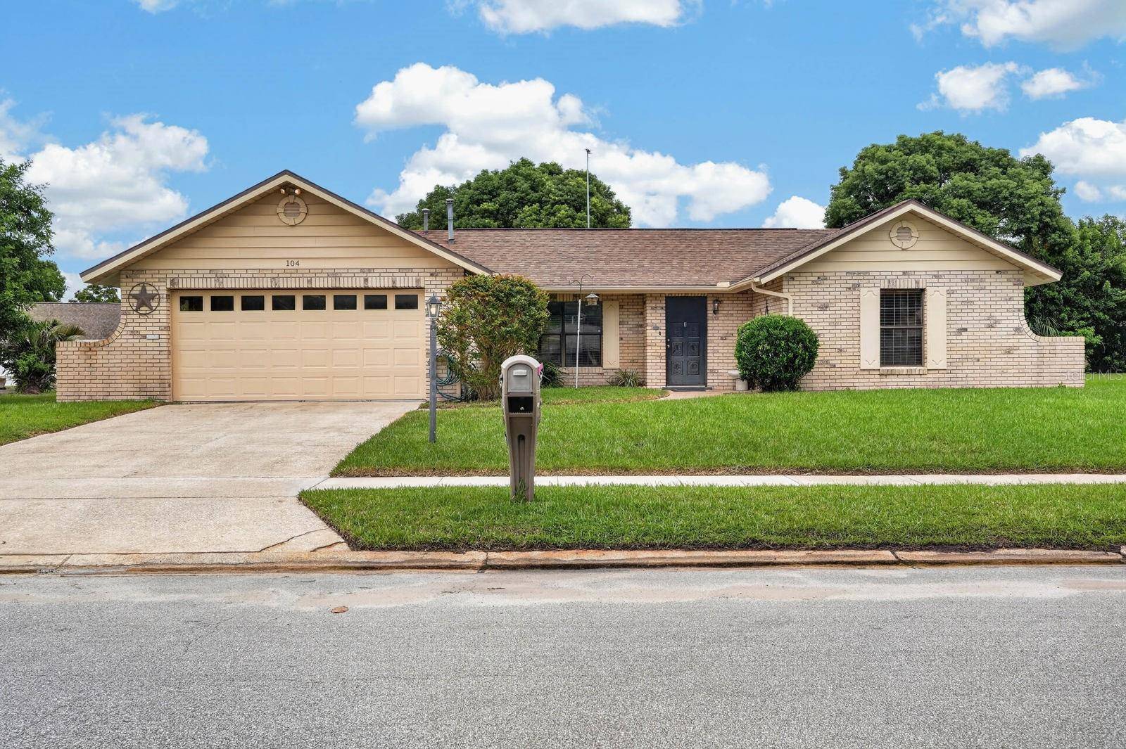 104 COLLEEN DR, Daytona Beach, FL 32119