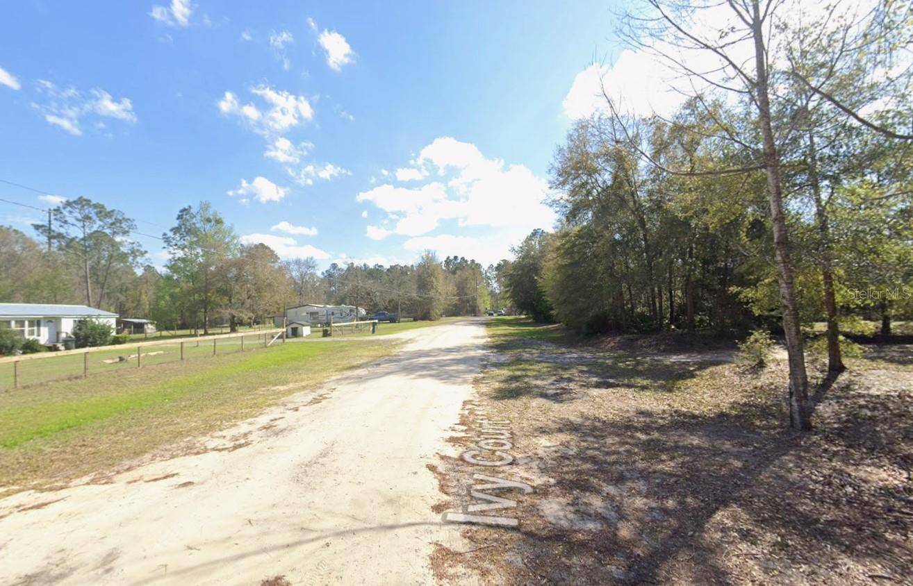 18 IVY CT, Middleburg, FL 32068