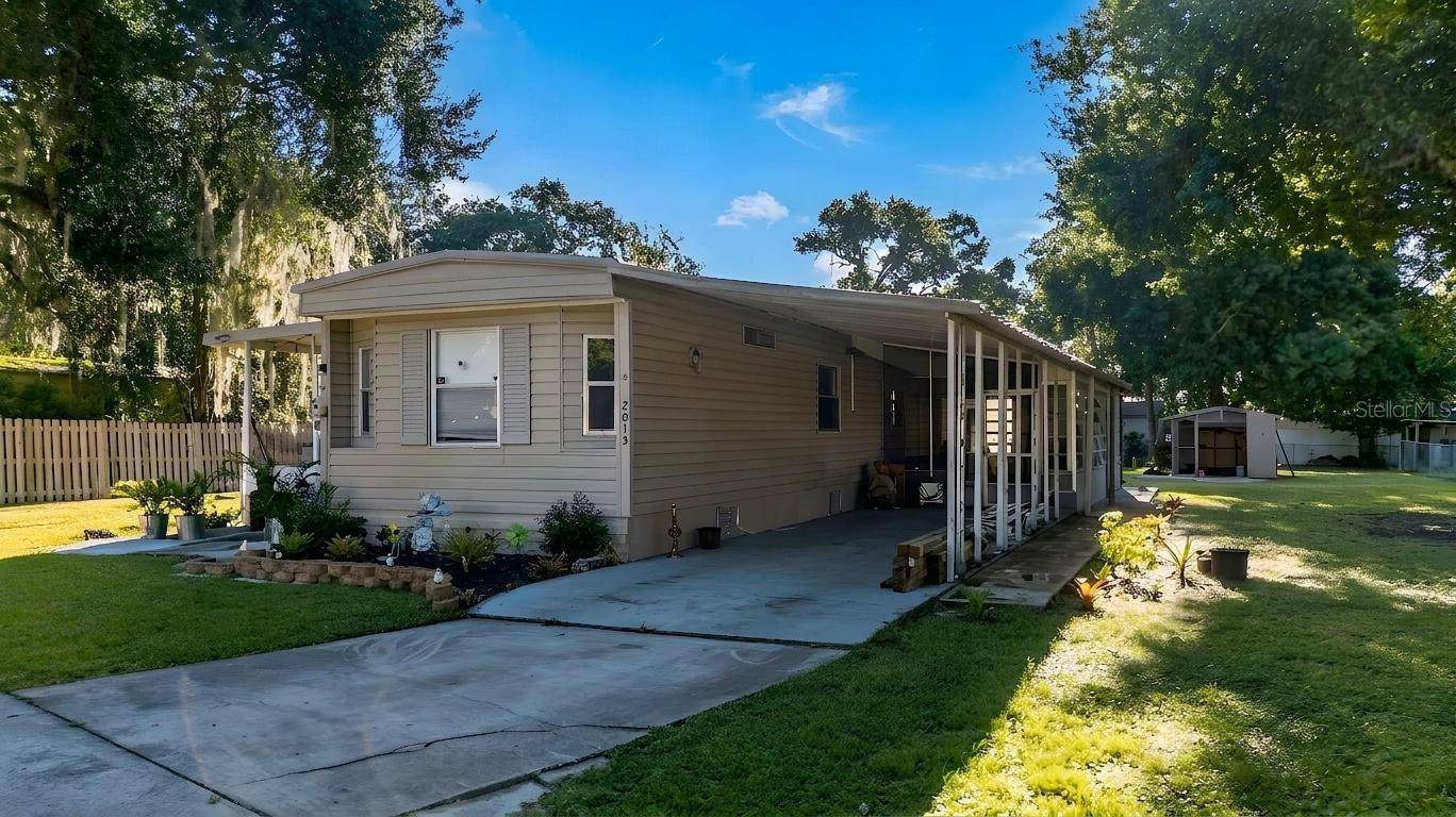 2815 BAY AVE, Kissimmee, FL 34744