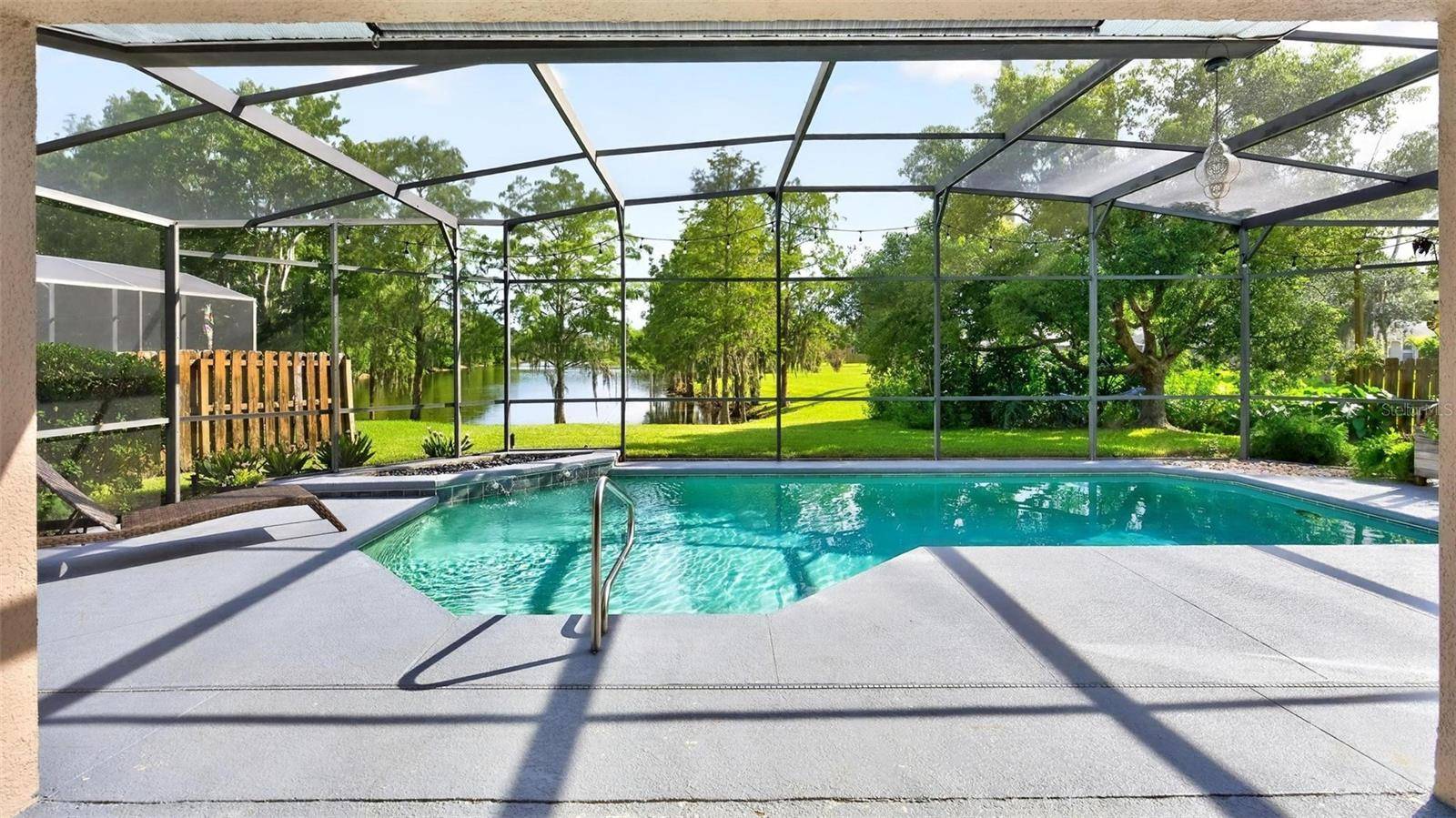 337 TWELVE OAKS DR, Winter Springs, FL 32708