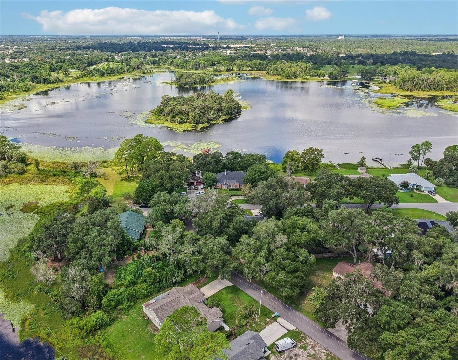 2163 FIRESIDE RD, Deltona, FL 32738