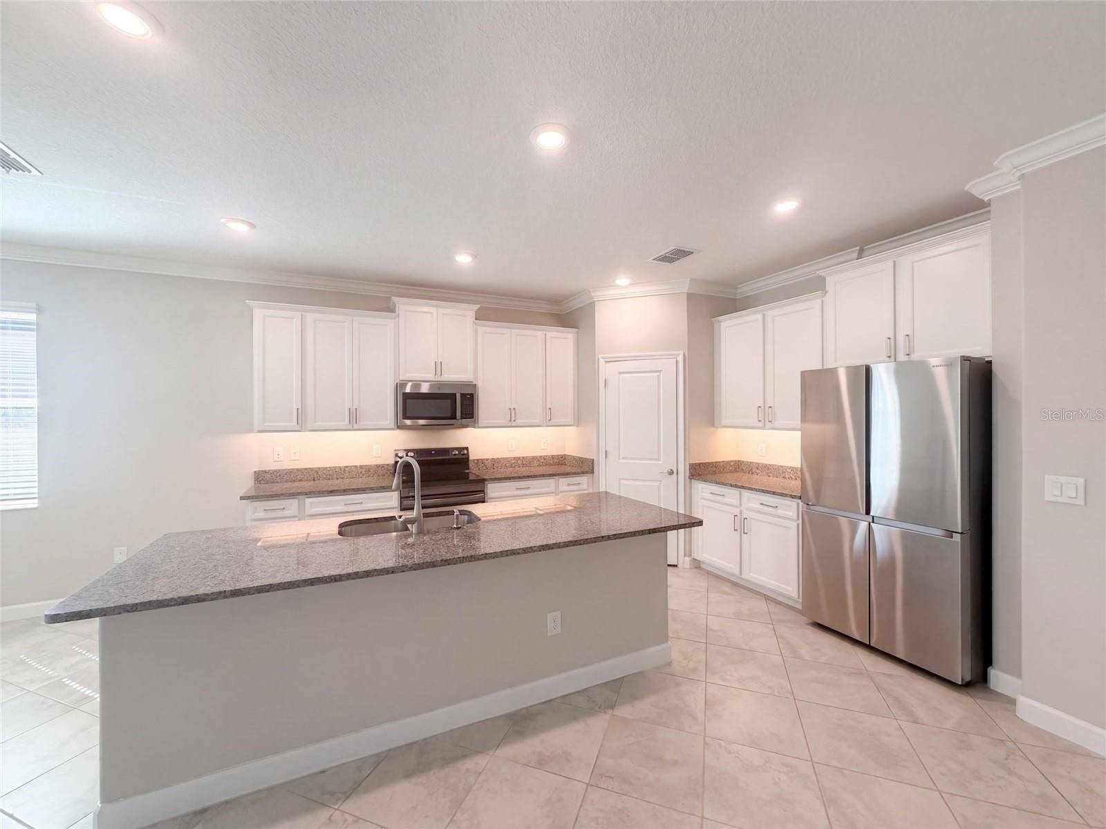 31351 CANNON RUSH DR, San Antonio, FL 33576