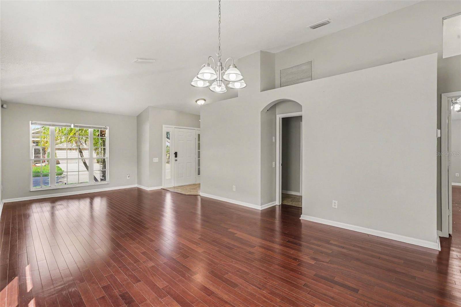10317 HUNTERS HAVEN BLVD, Riverview, FL 33578
