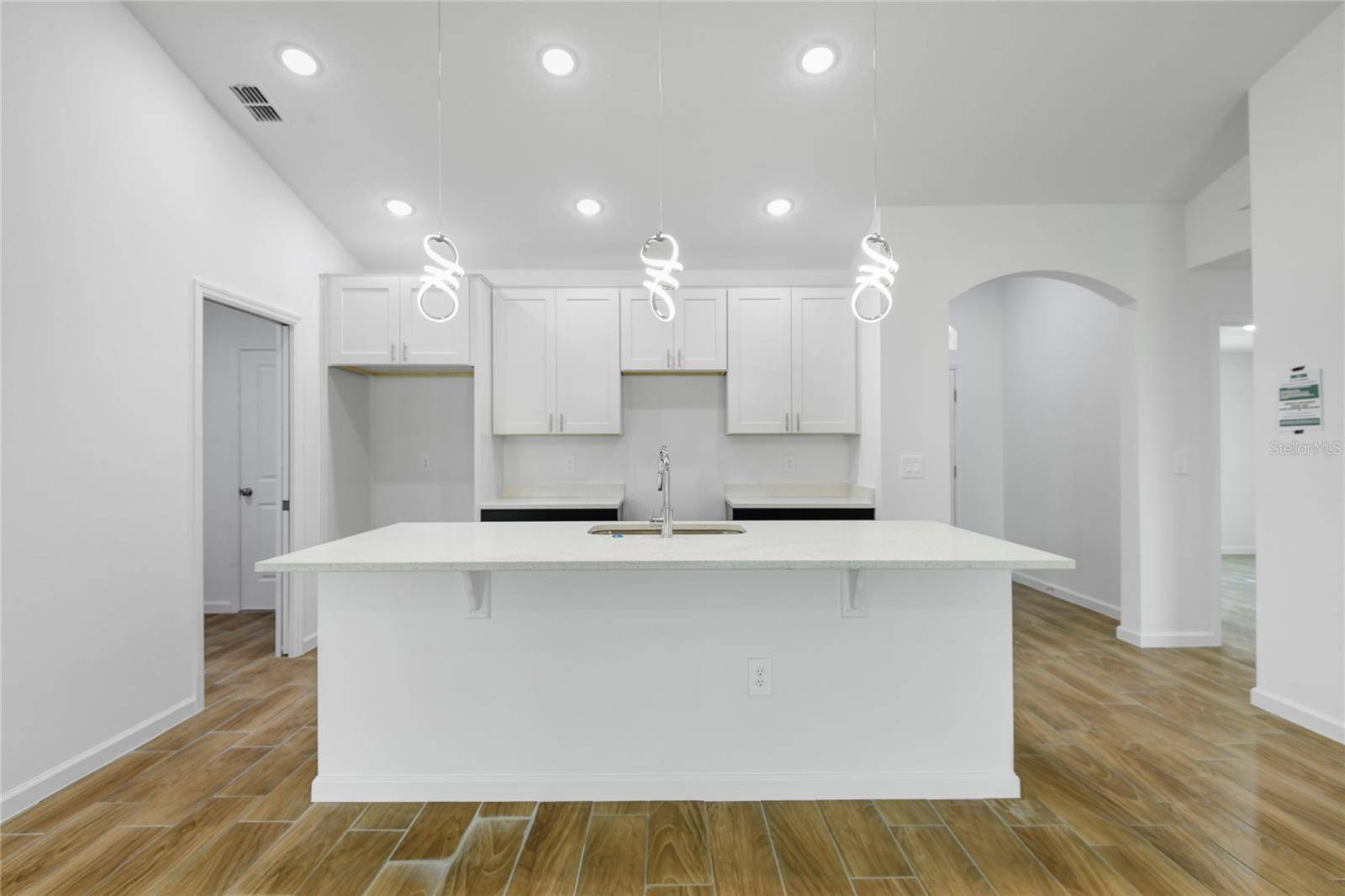 440 EAGLE DR, Poinciana, FL 34759