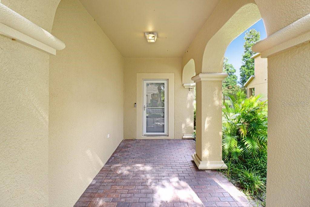 9228 STONE RIVER PL, Riverview, FL 33578