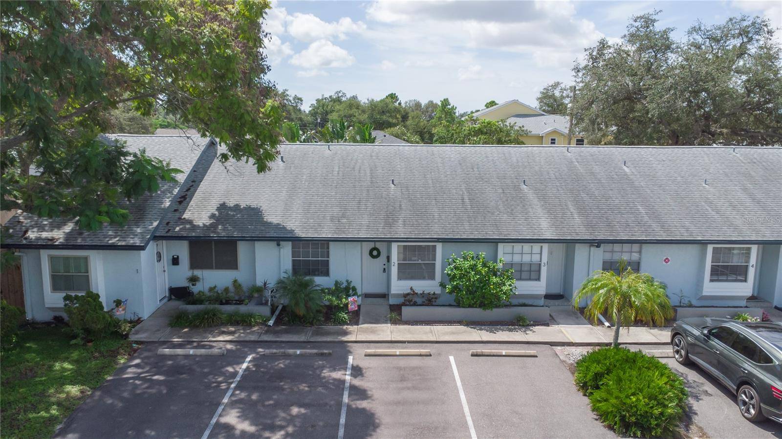 366 47TH AVE N #2, St Petersburg, FL 33703