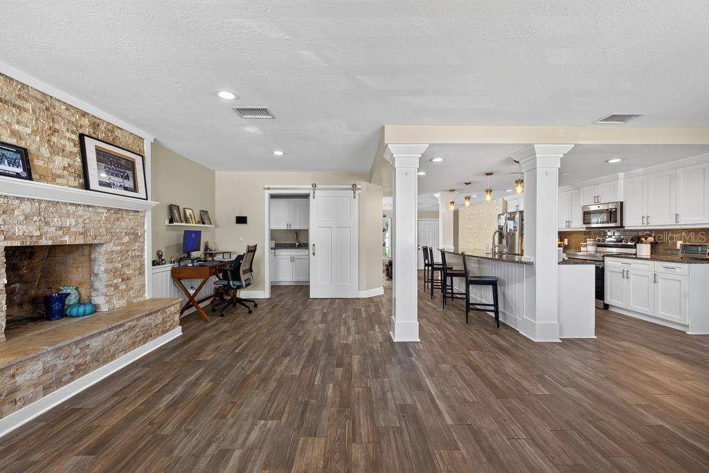 4710 W TRILBY AVE, Tampa, FL 33616