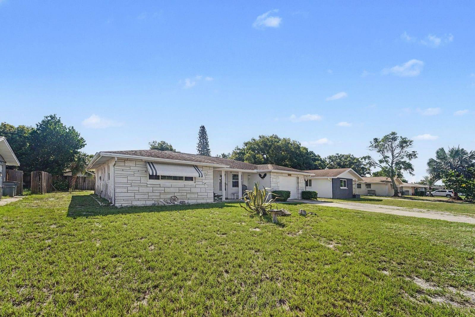 10214 HOLLY DR, Port Richey, FL 34668