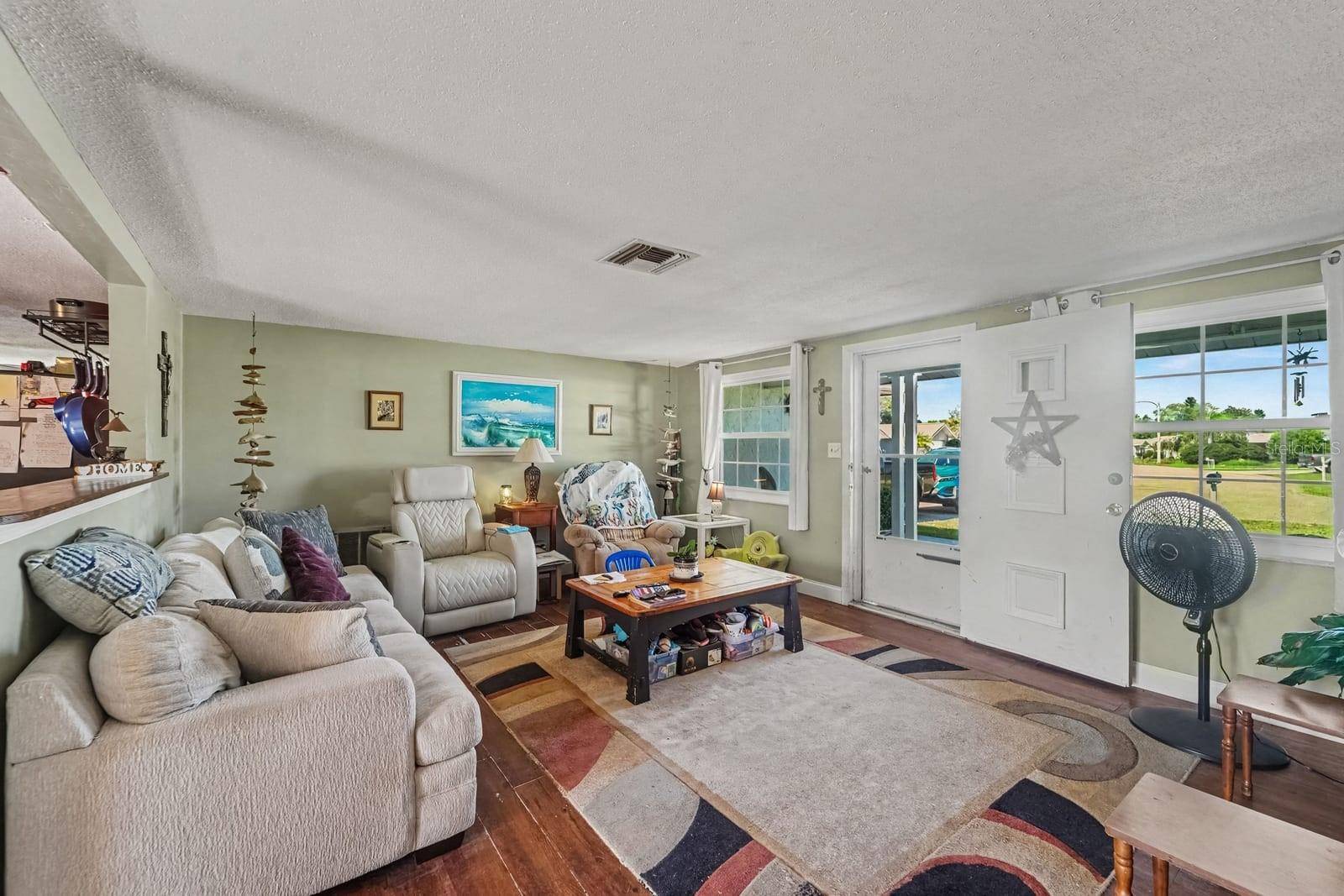10214 HOLLY DR, Port Richey, FL 34668