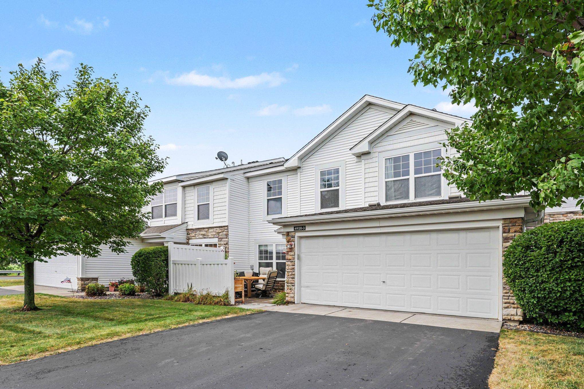 4920 149th ST N #3, Hugo, MN 55038