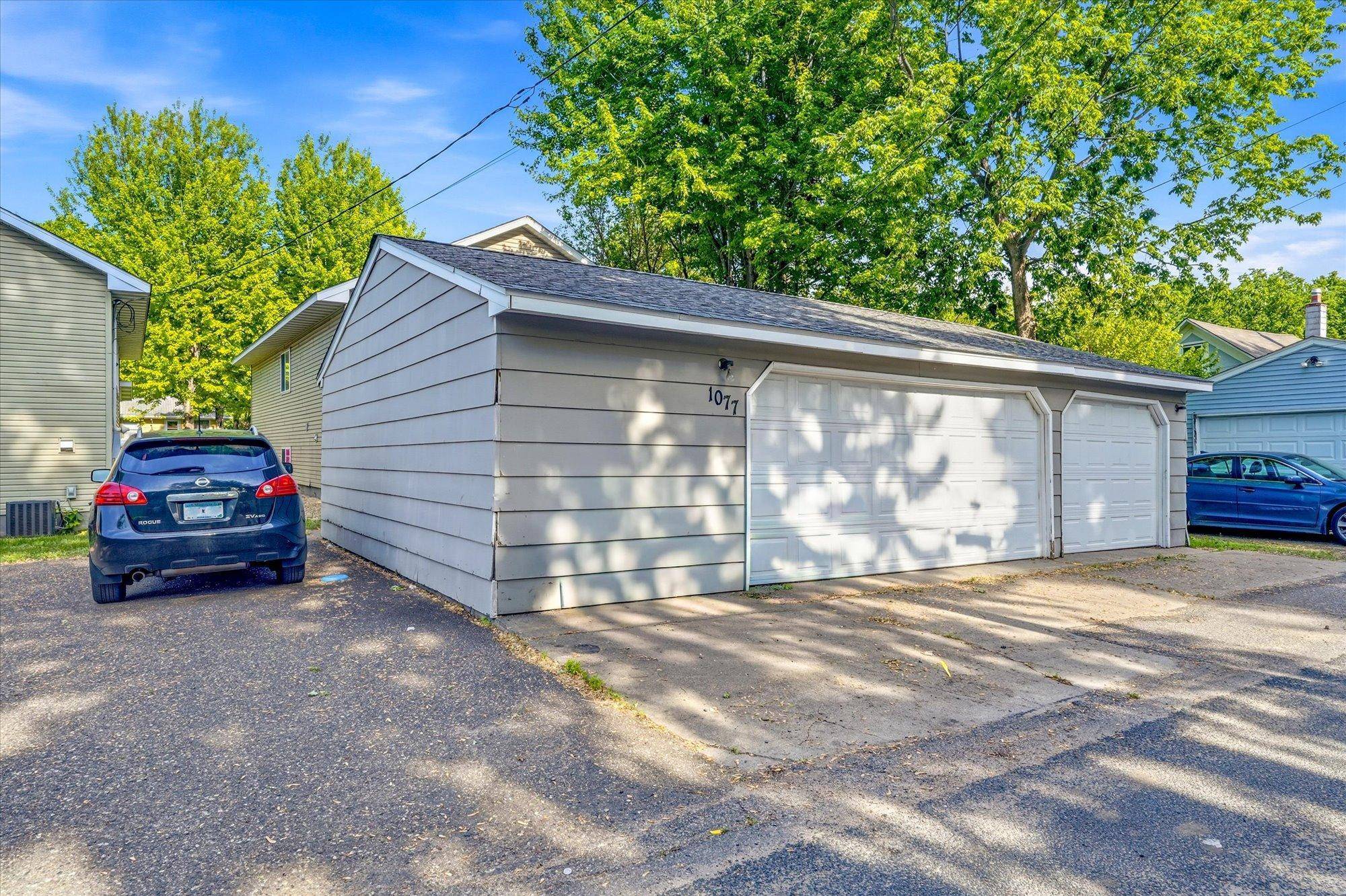 1077 26th AVE SE, Minneapolis, MN 55414