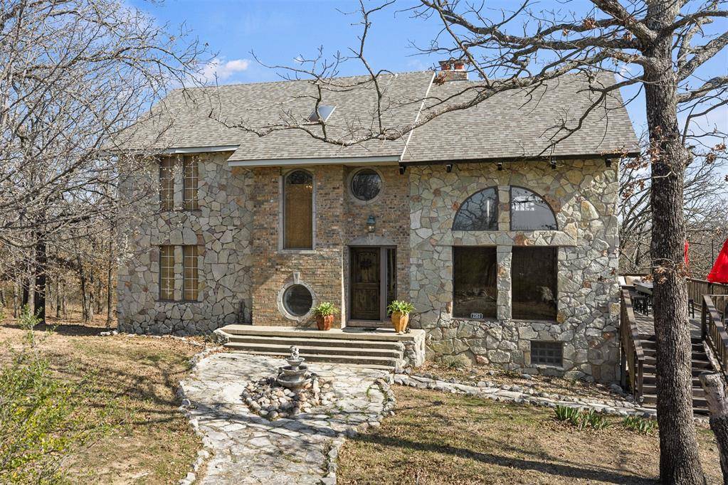 2353 Place RD, Sulphur, OK 73086