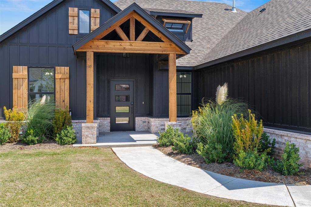 3308 Sagebrush PL, Yukon, OK 73099