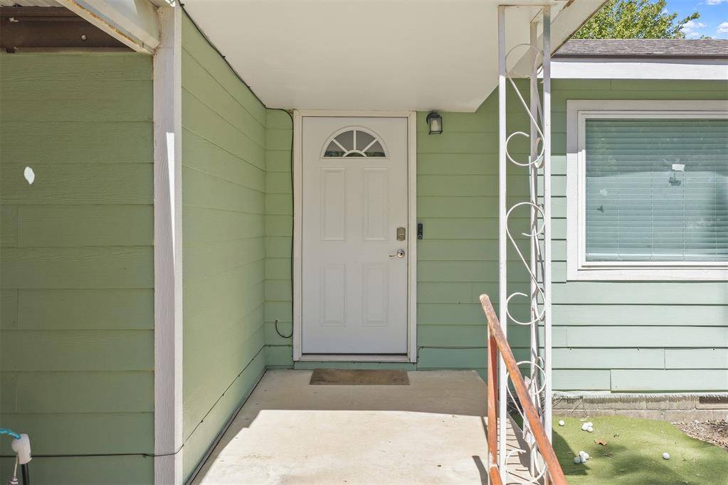 302 W E ST, Elmore City, OK 73433