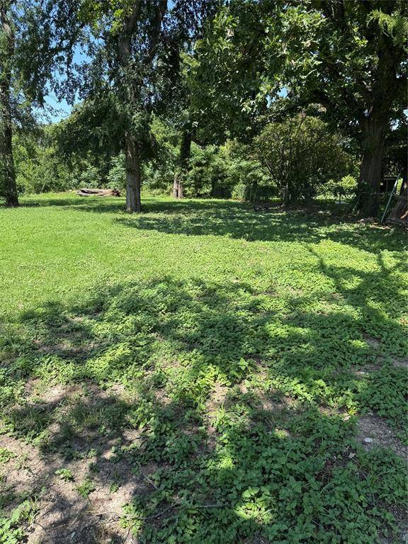 2418 Finklea Street, Dallas, TX 75212