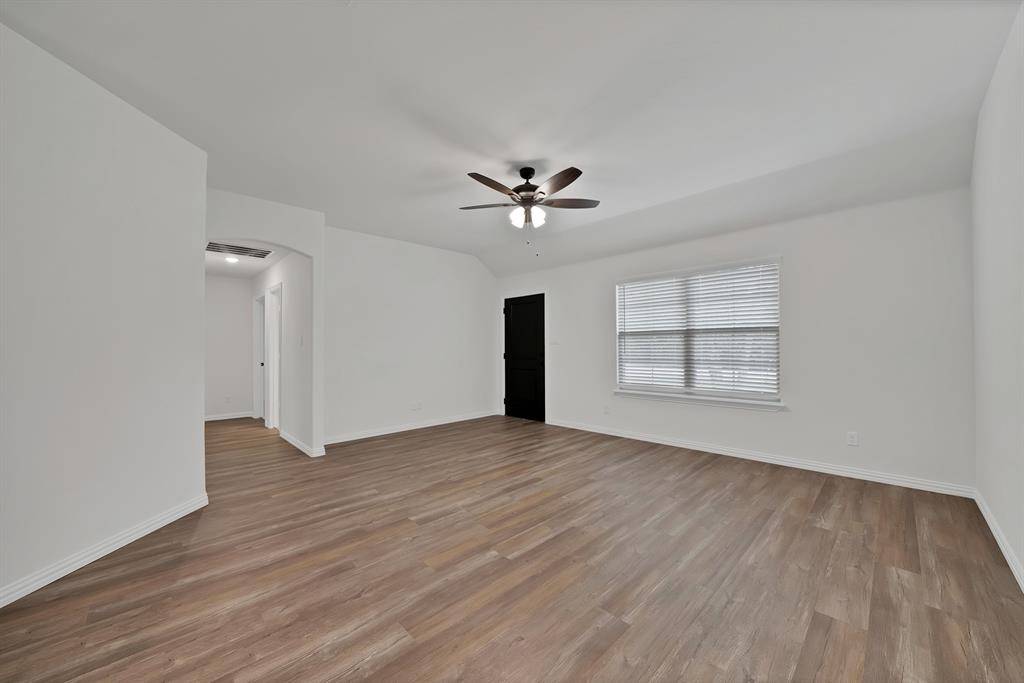 116 Sedona Creek Court, Poolville, TX 76487