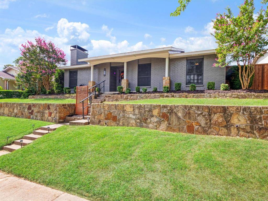 2922 Spring Brook Drive, Garland, TX 75044