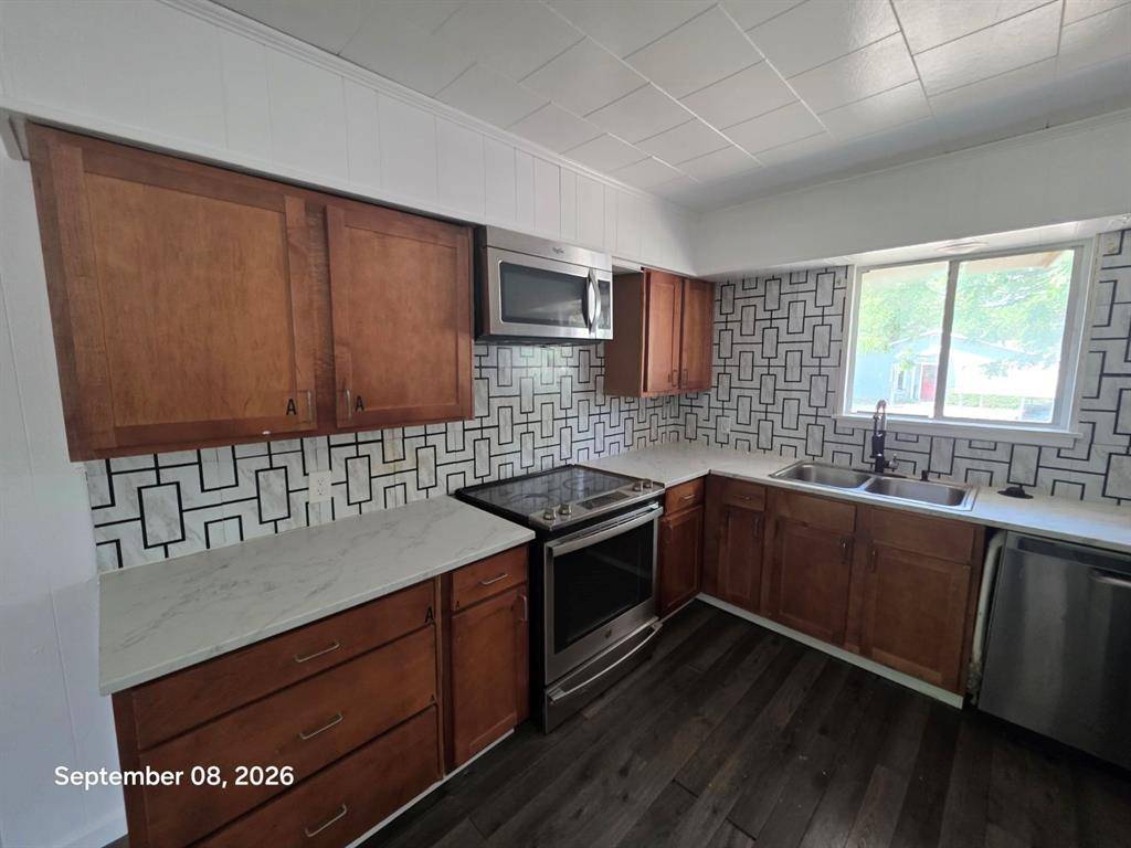 2001 Washington Street, Commerce, TX 75428
