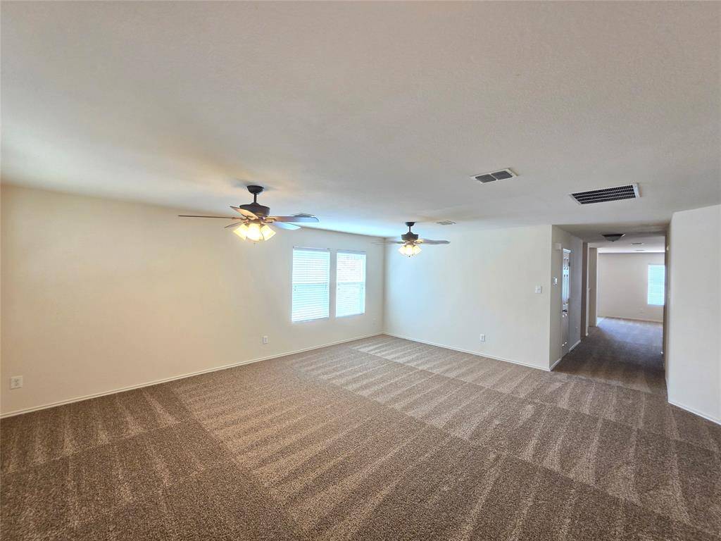 8108 Stowe Springs Lane, Arlington, TX 76002