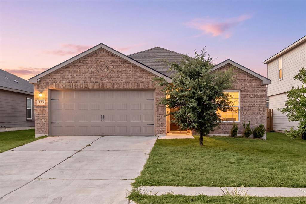 133 Dupont PASS, Jarrell, TX 76537