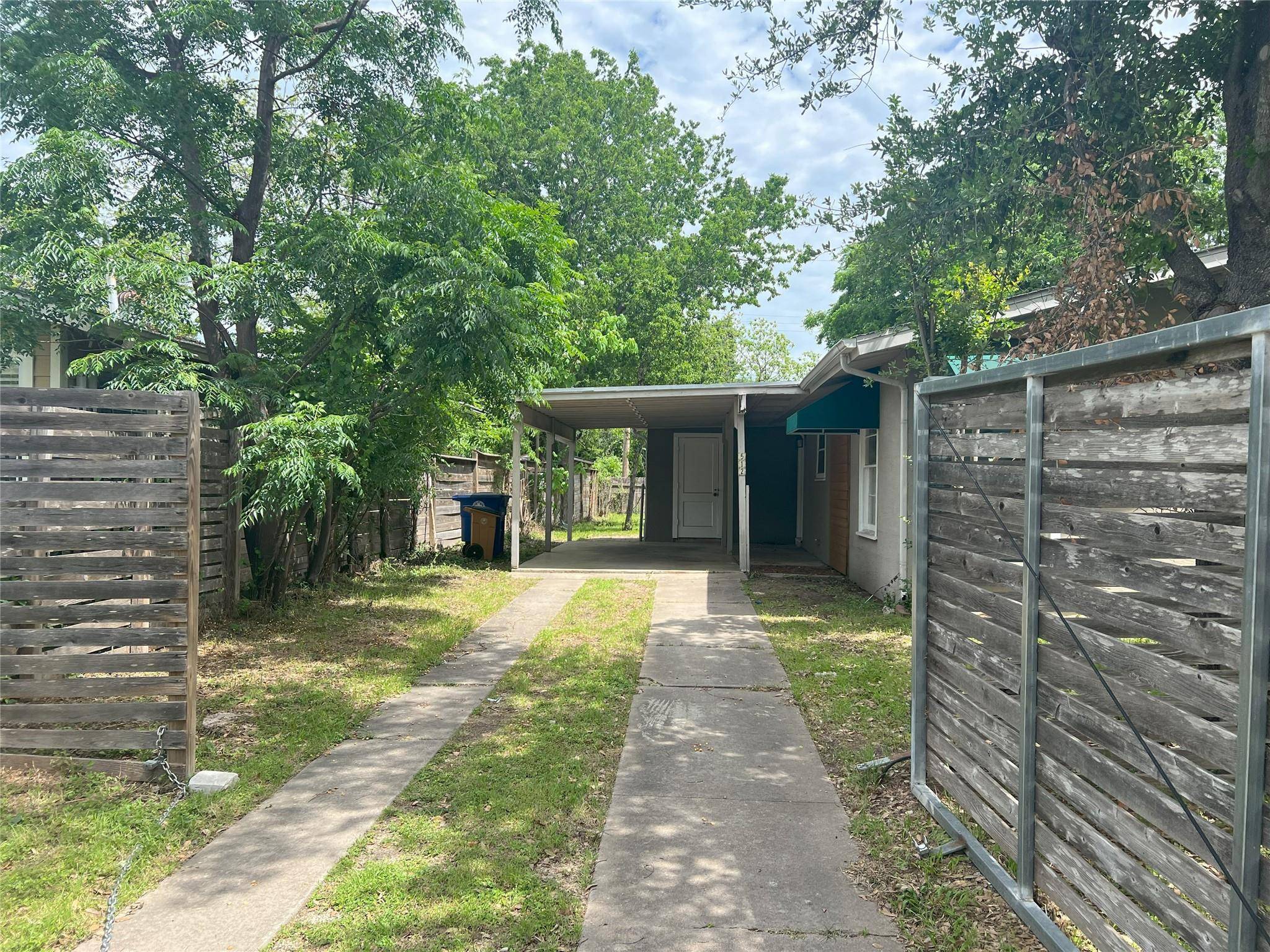 512 Krebs LN, Austin, TX 78704