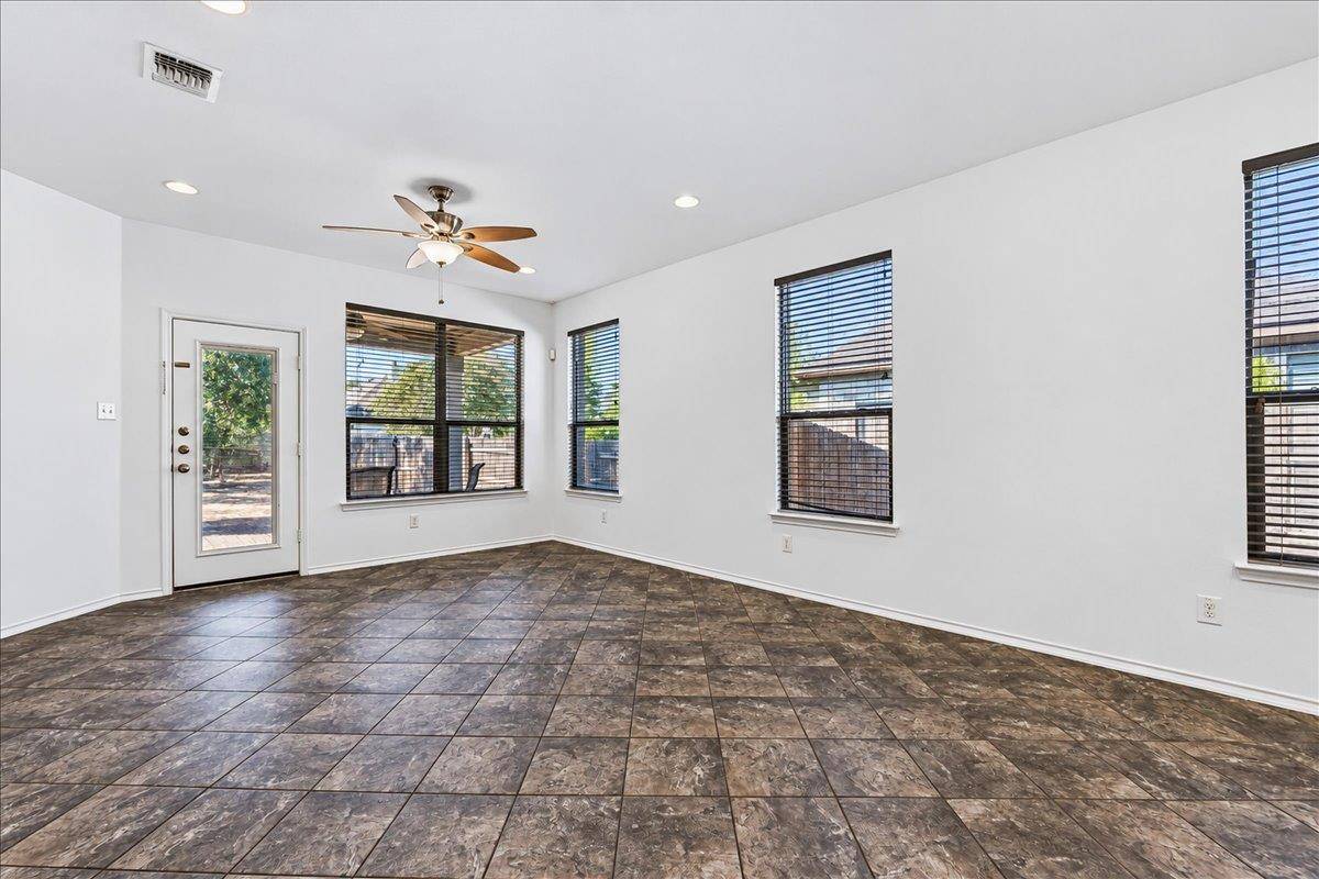 1020 Clove Hitch RD, Georgetown, TX 78633