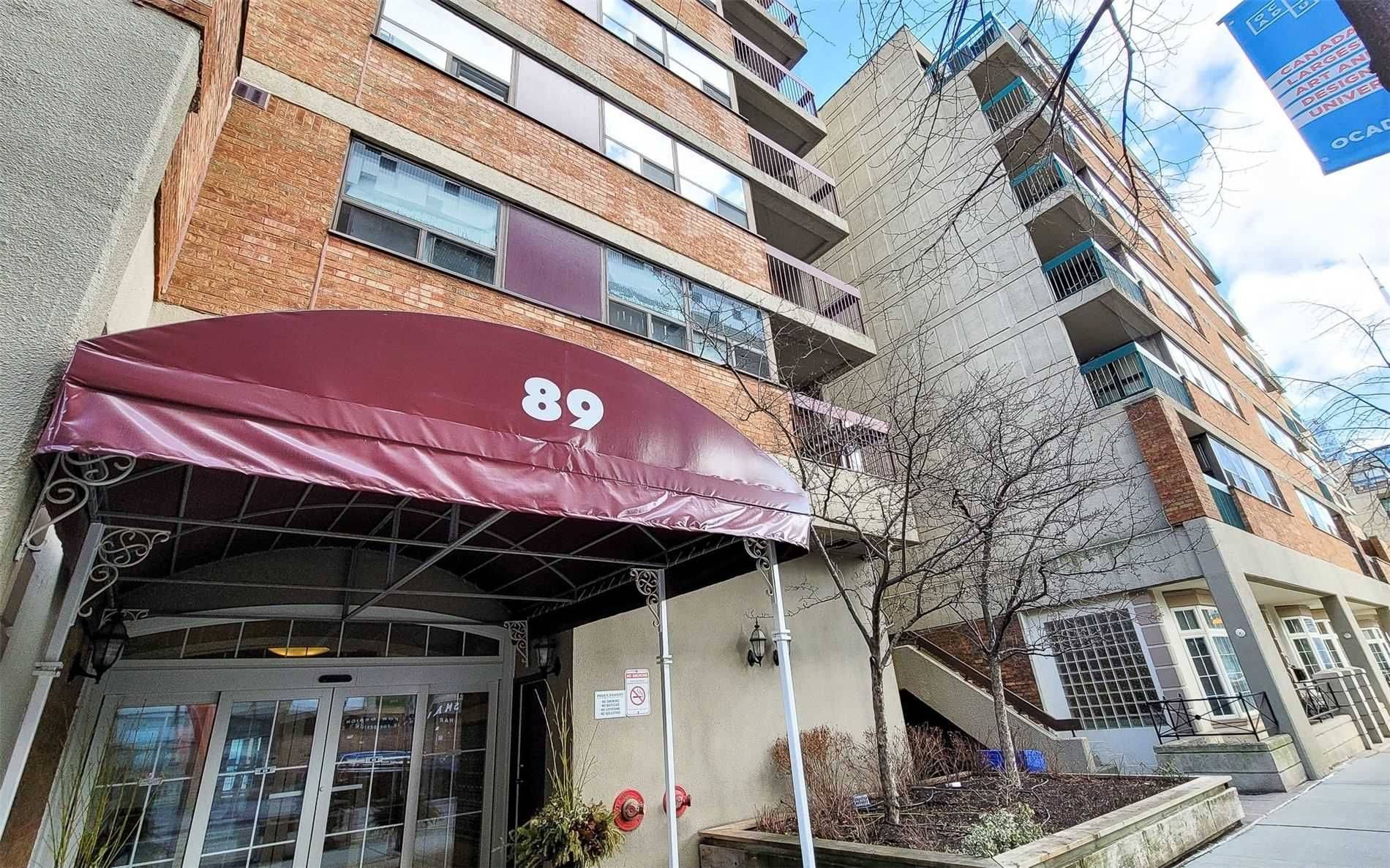 89 Mccaul ST #318, Toronto C01, ON M5T 2X3
