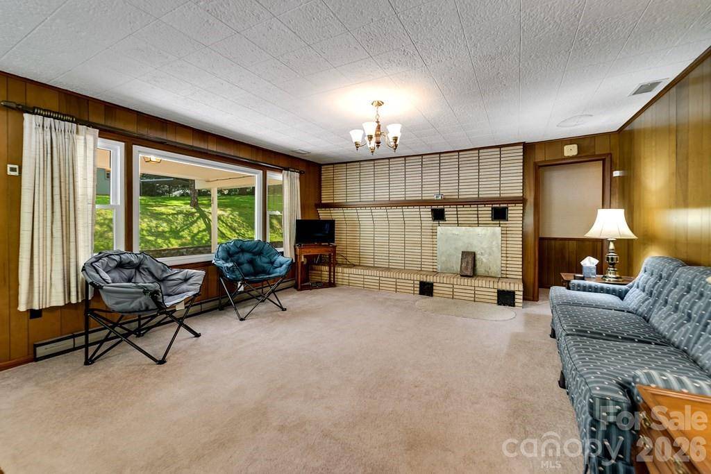 144 Cherry ST, Sylva, NC 28779