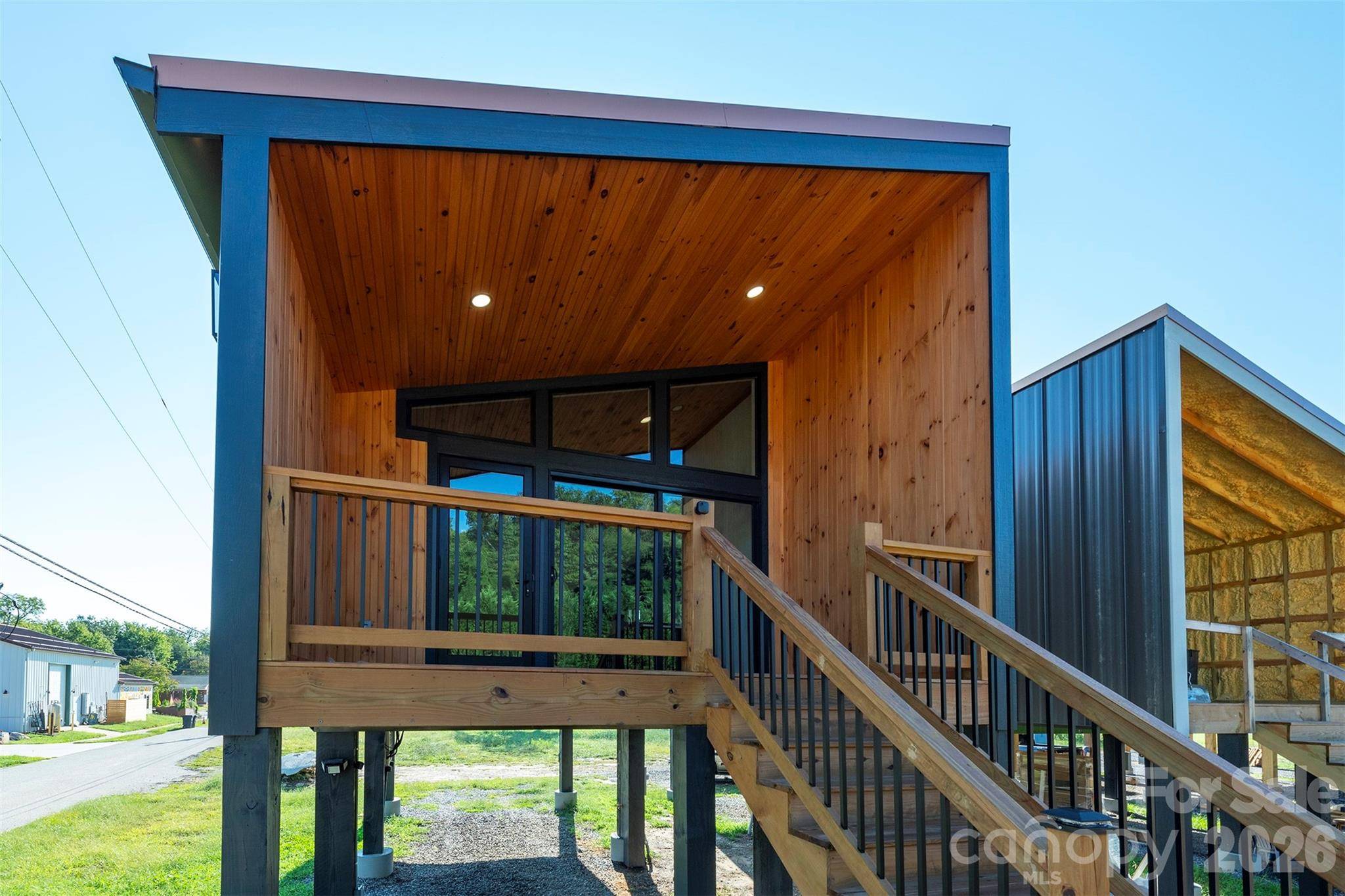 73 W Mitchell ST, Old Fort, NC 28762