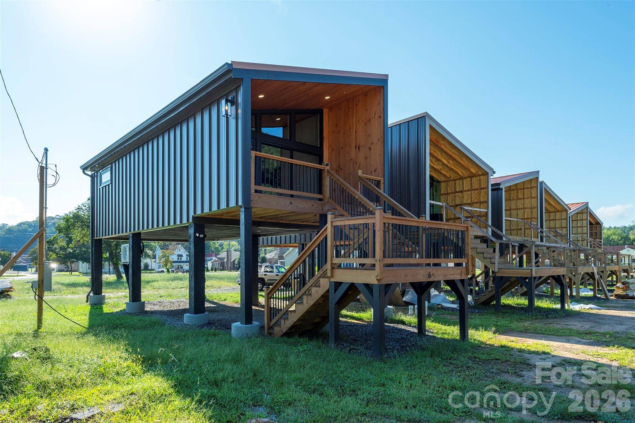 73 W Mitchell ST, Old Fort, NC 28762