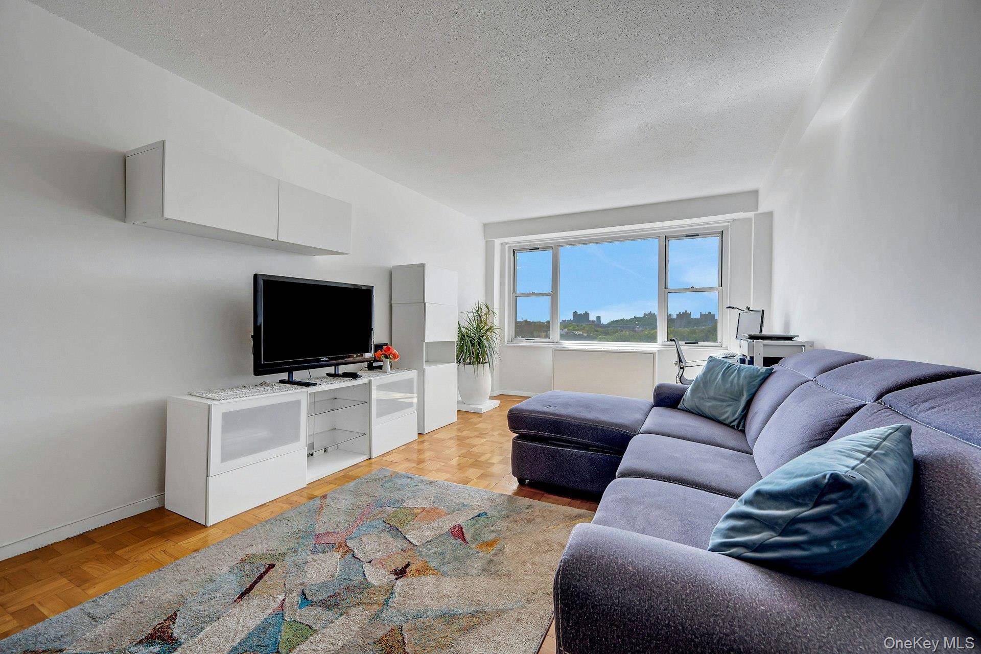 2400 Johnson AVE #4G, Bronx, NY 10463