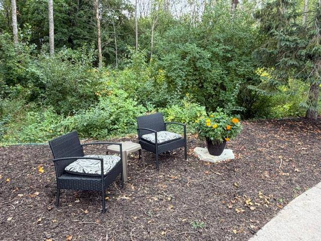 4320 Vinewood LN N, Plymouth, MN 55442