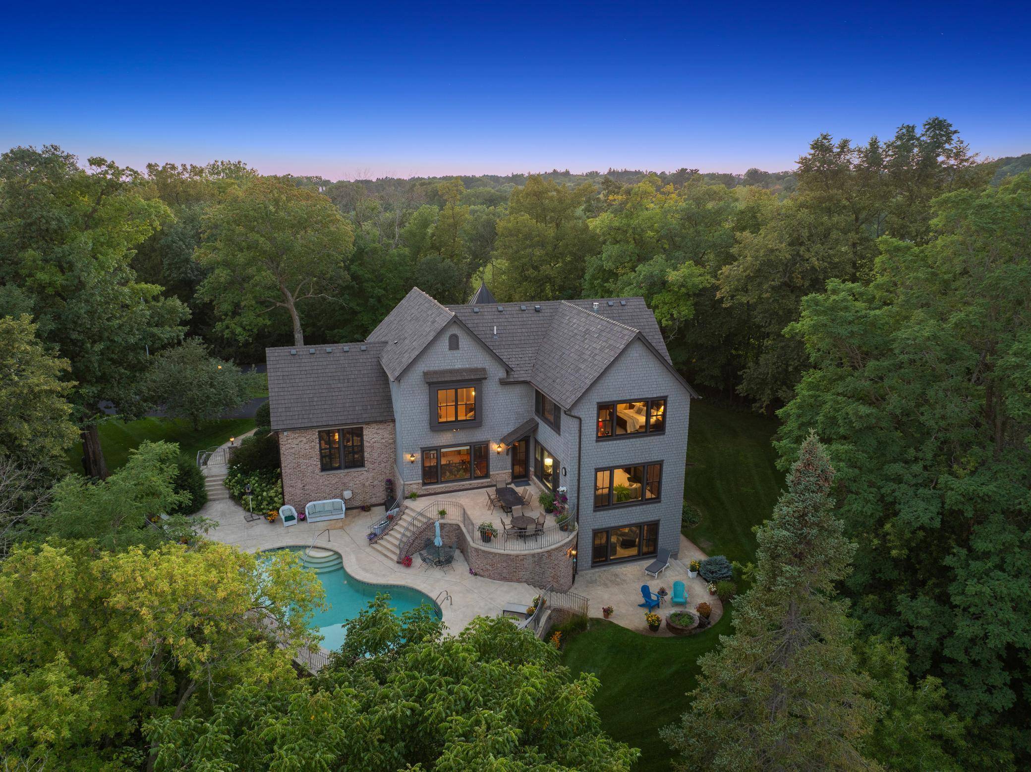 1070 Ferndale RD W, Wayzata, MN 55391