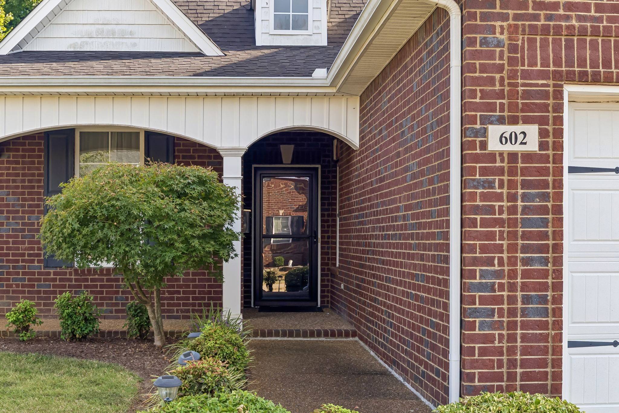 602 Indian Ridge Cir, White House, TN 37188