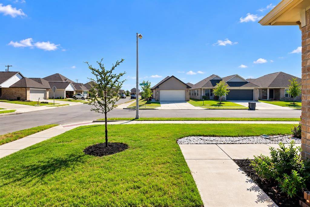 110 Arango Way, Everman, TX 76140