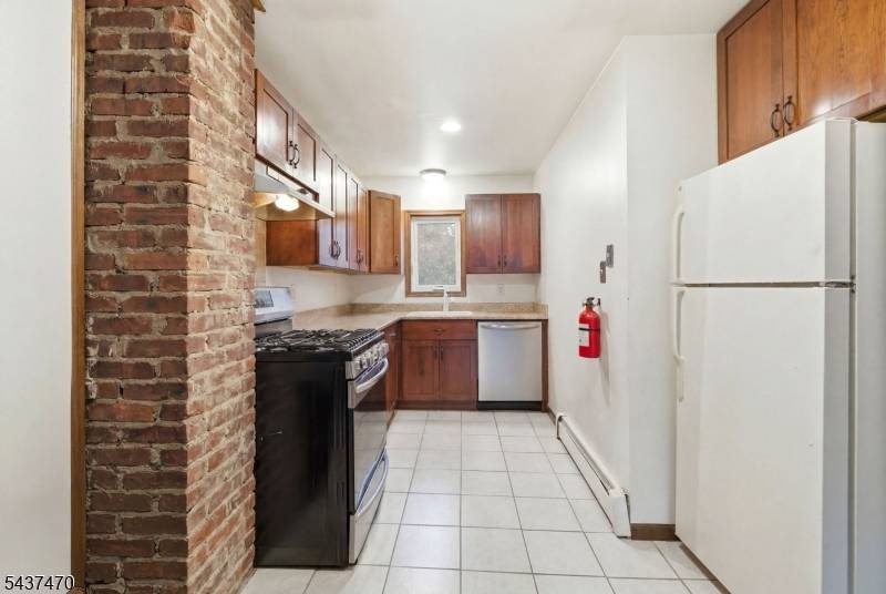 490 S Randolphville Rd, Piscataway Twp., NJ 08854