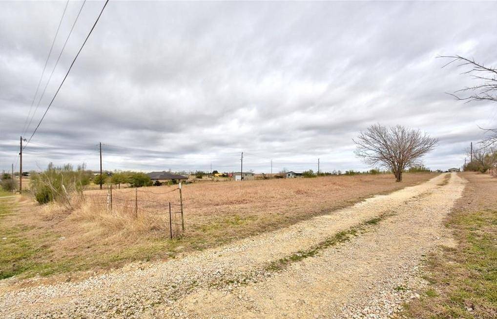 1345 Rich LN, Buda, TX 78610