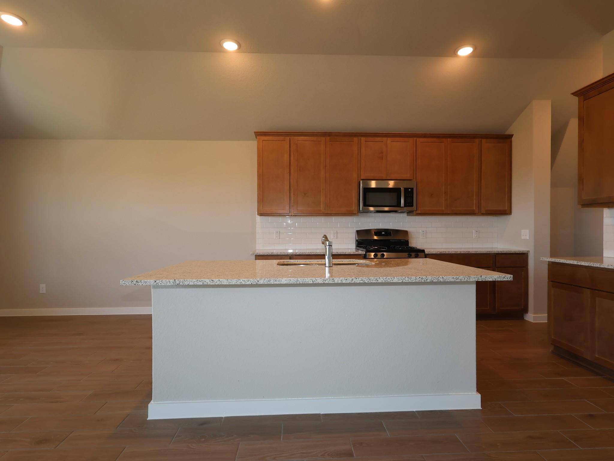 12721 Setting Peak LN, Buda, TX 78610