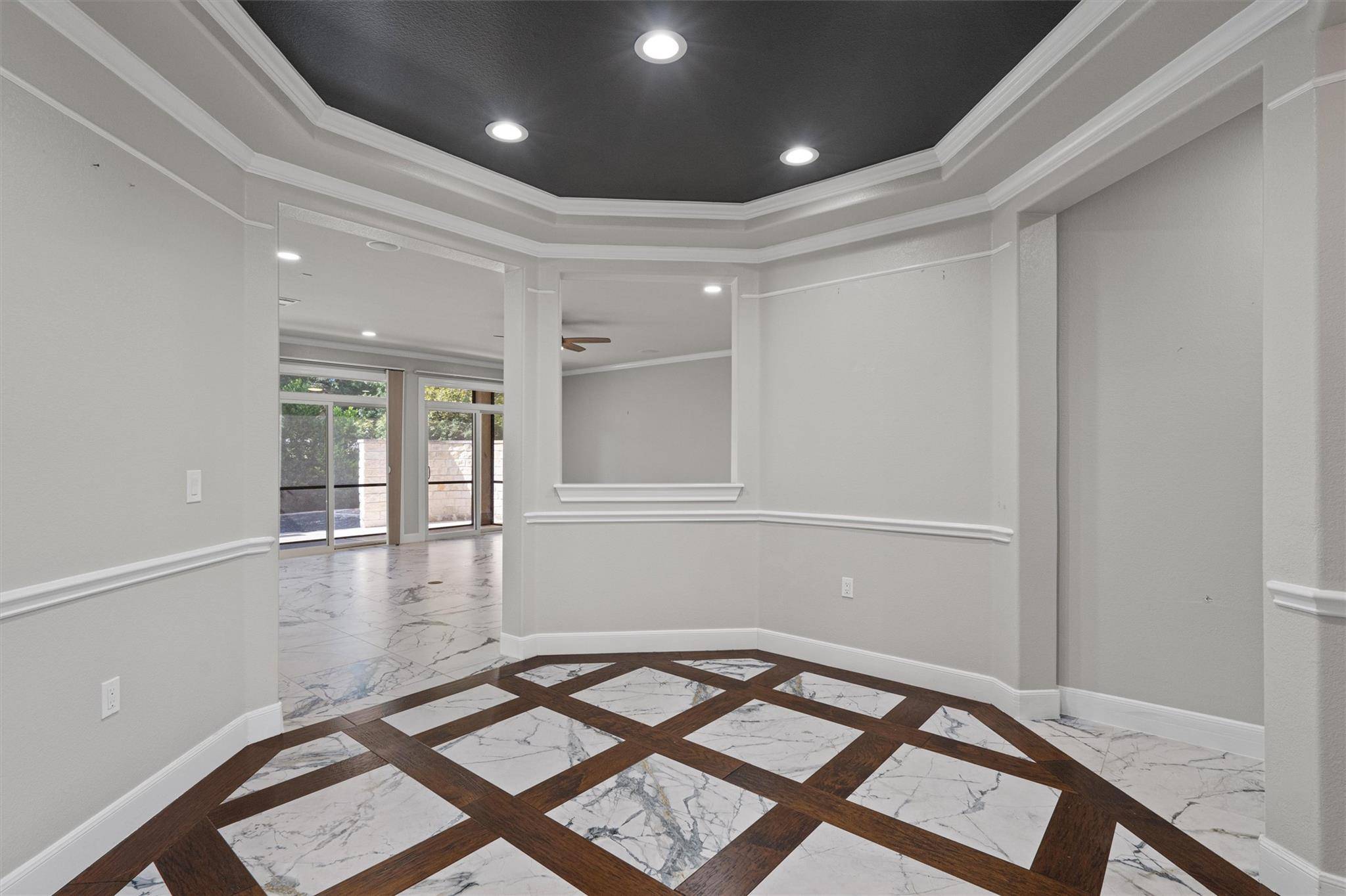 302 Armstrong DR, Georgetown, TX 78633
