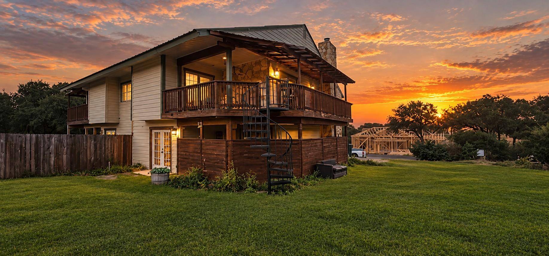 102 Falcon LN #1, Horseshoe Bay, TX 78657