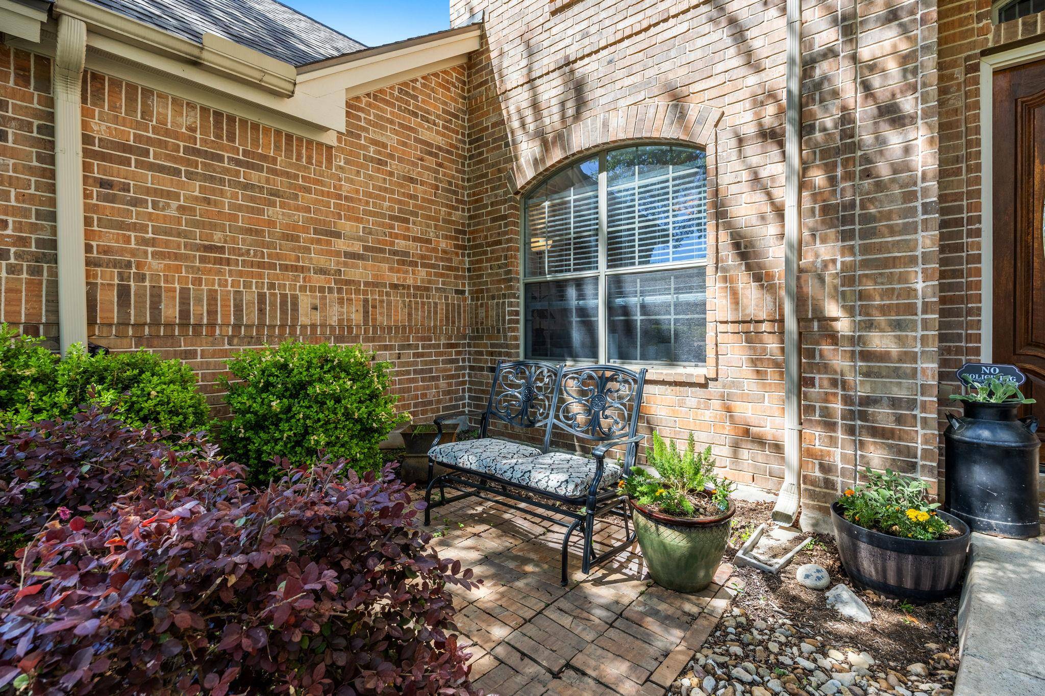 128 Las Colinas DR #A, Georgetown, TX 78628