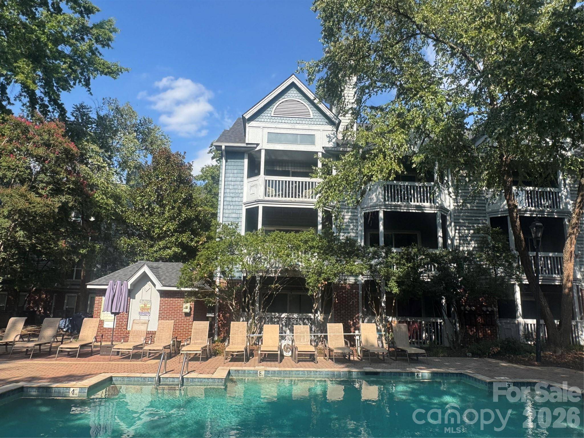 525 N Graham ST #3F, Charlotte, NC 28202