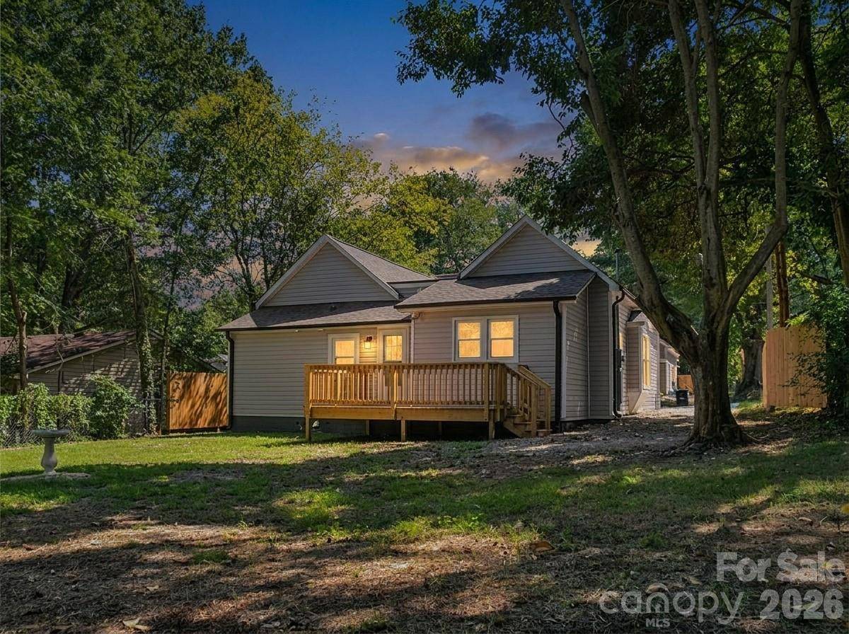 172 Eudy DR NW, Concord, NC 28025