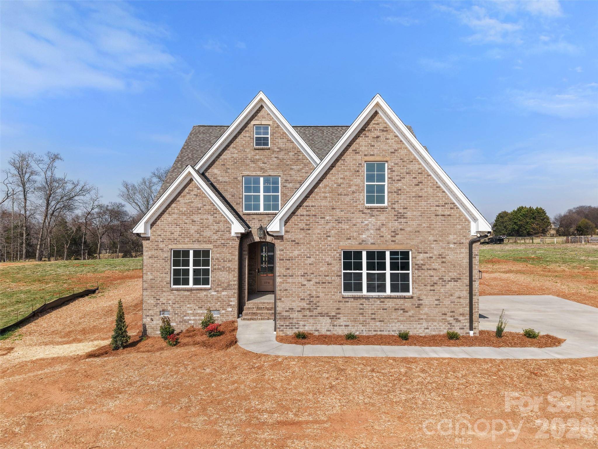 174 Orchard Grass CT, Mocksville, NC 27028