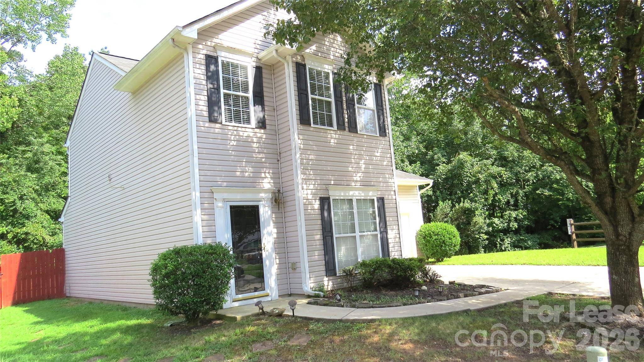 2738 Highland Park DR, Charlotte, NC 28269