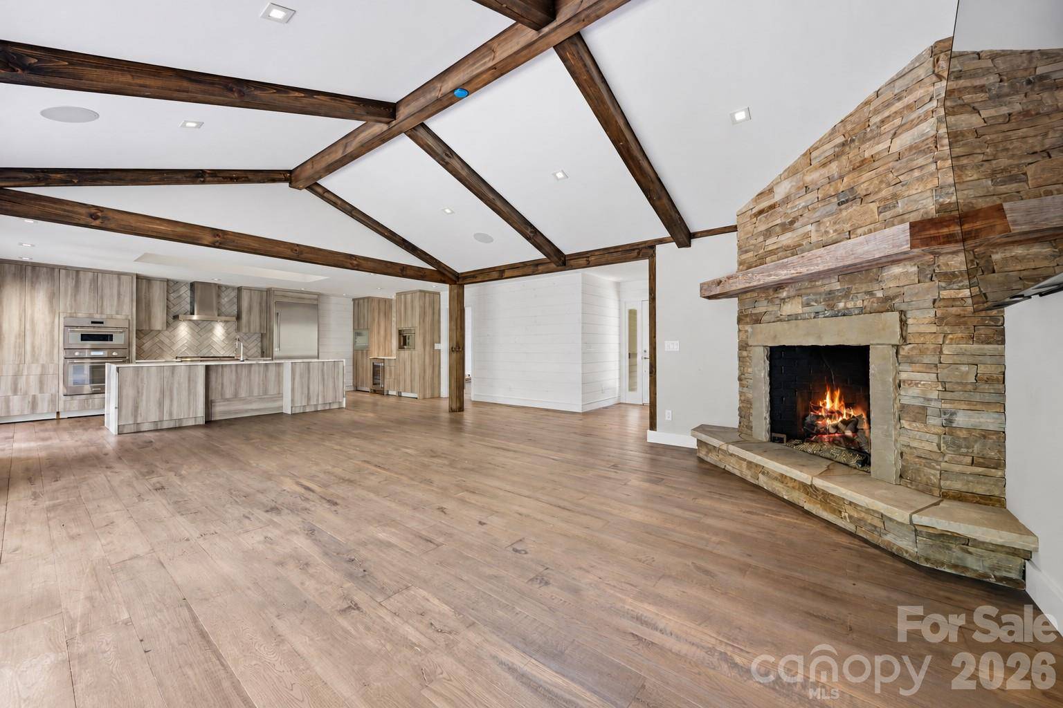 659 Clubhouse DR #D2, Banner Elk, NC 28604