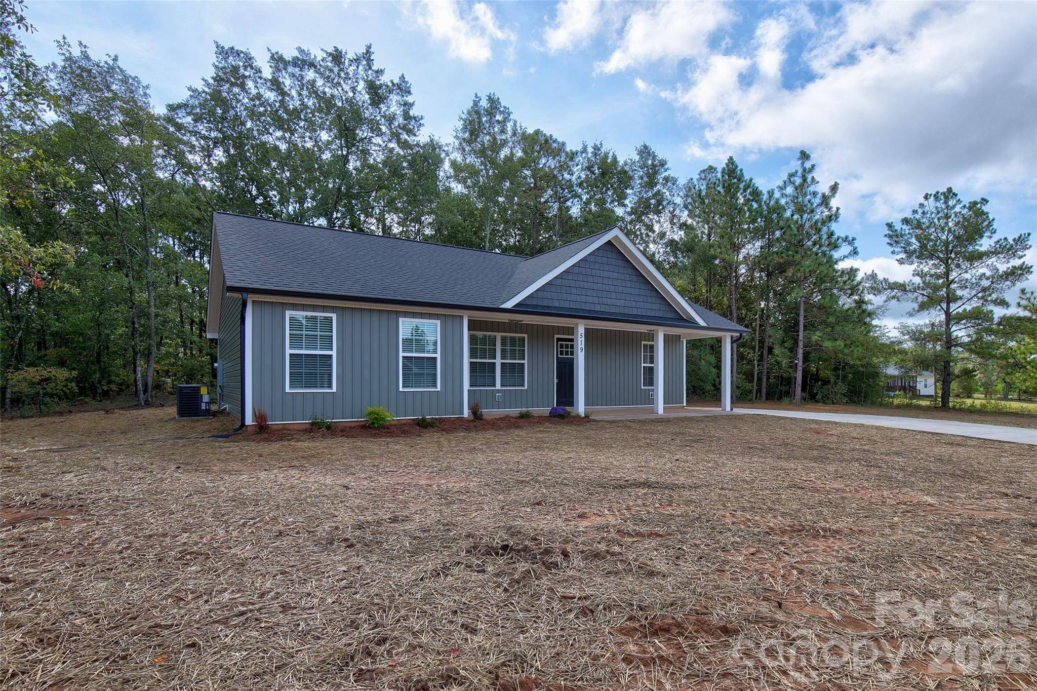 519 S Third ST, Mcbee, SC 29101