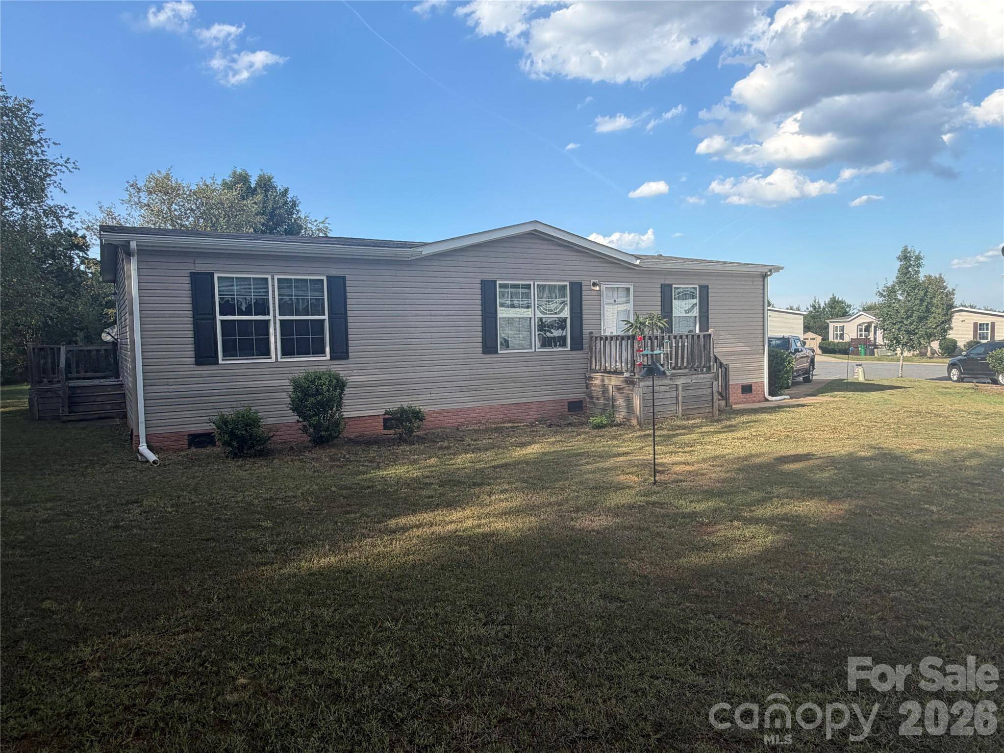 9902 Ashe CT, Charlotte, NC 28215
