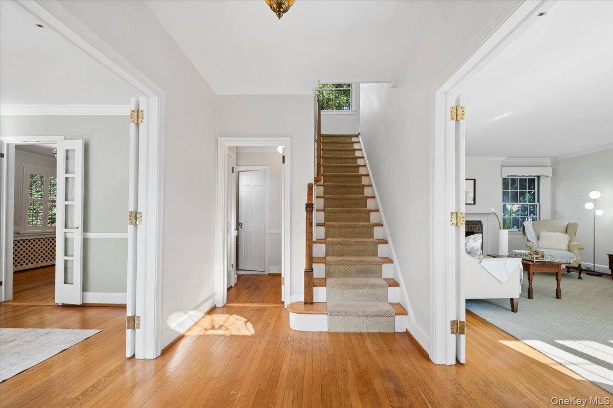 30 Seaview AVE, New Rochelle, NY 10801
