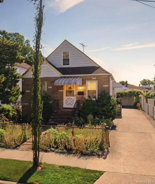 155 Sewanee AVE, Elmont, NY 11003